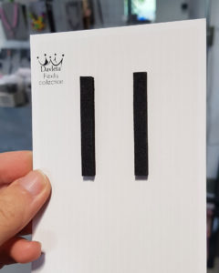 Серьга гвоздик