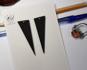 Купить Серьги гвоздики золотые треугольники