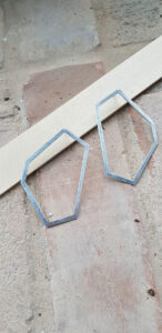 Купить украшение в подарок